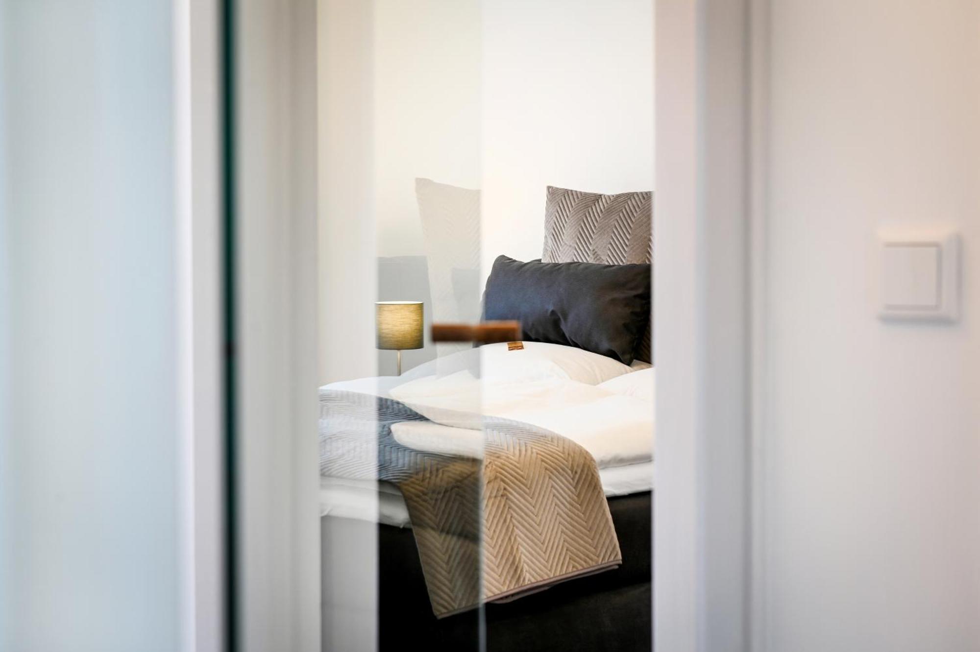 Insel-Apartment Im Herrenhaus Rheinblick Xanten Esterno foto